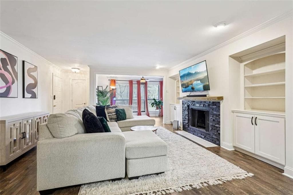 1 bedroom, 1 bathroom, 998 sq ft condominium sold at 1419 Summit North Drive, Atlanta, GA 30324