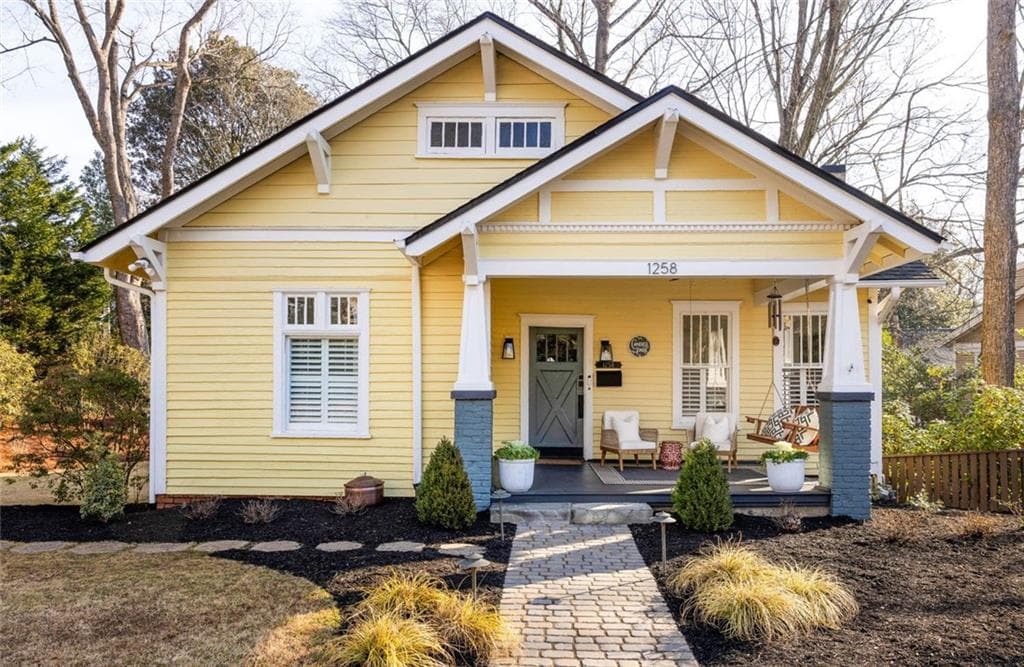 3 bedroom, 2 bathroom, 1,649 sq ft single family residence sold at 1258 Mansfield Avenue, Atlanta, GA 30307
