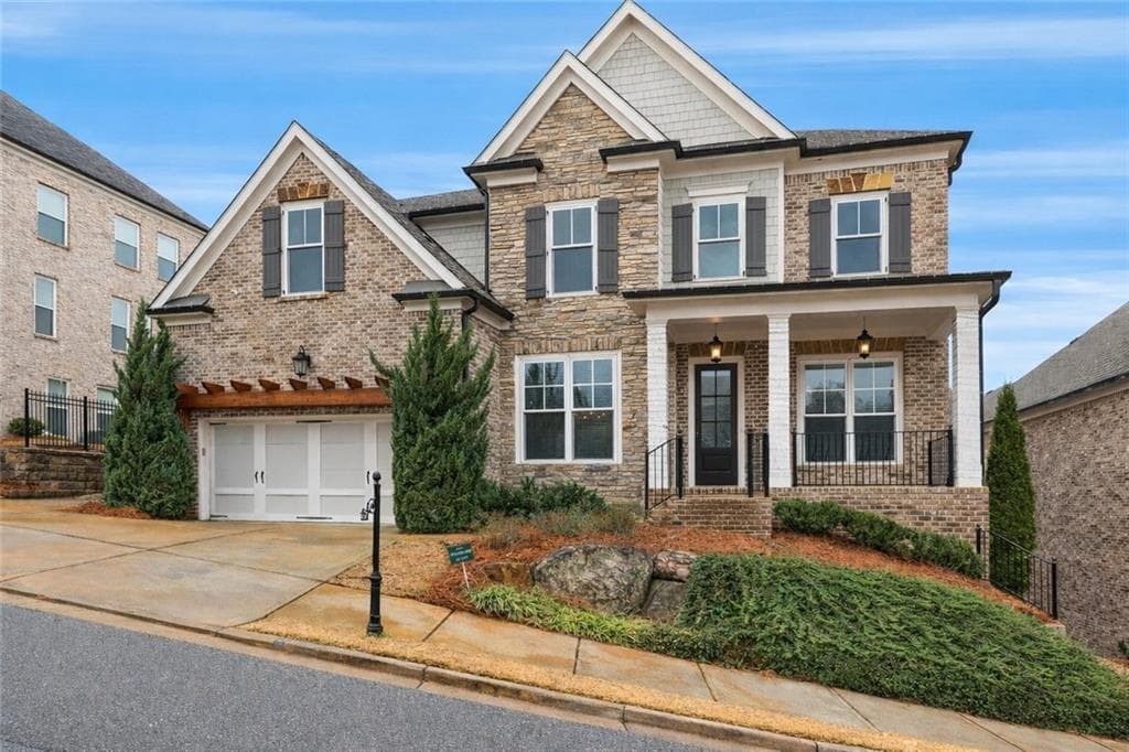 6 bedroom, 6 bathroom, 4,763 sq ft single family residence sold at 3327 Bryerstone Circle, Smyrna, GA 30080