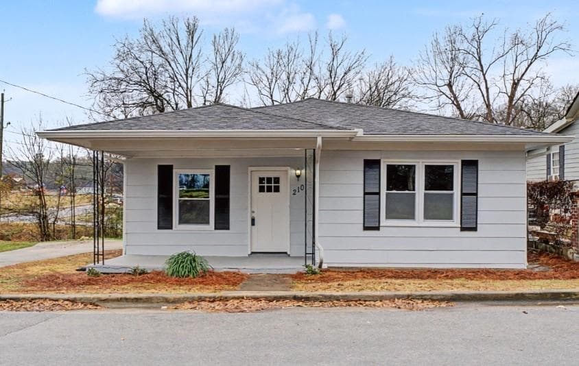 210 Merritts Avenue, Cedartown, GA 30125 — most recent listing photo