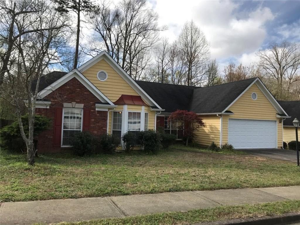 3 bedroom, 2 bathroom, 1,862 sq ft single family residence sold at 660 Lendl Lane, Lawrenceville, GA 30044