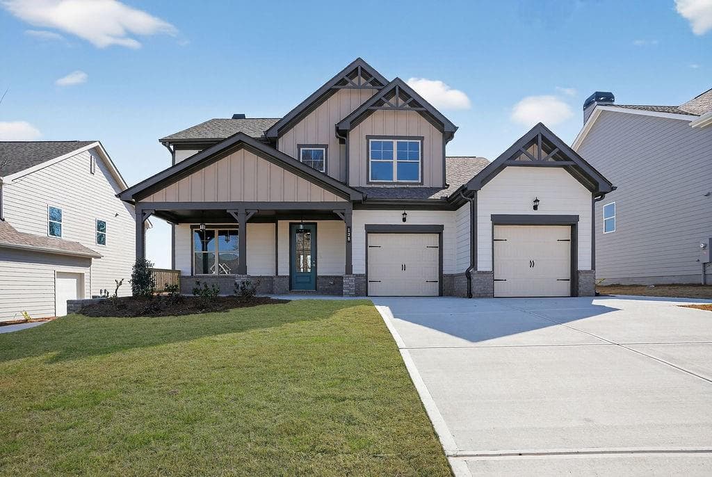 4 bedroom, 4 bathroom, 2,344 sq ft single family residence for sale at 138 Classic Overlook, Homer, GA 30547