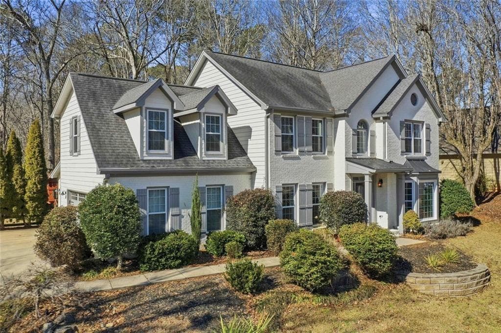 4 bedroom, 3 bathroom, 2,498 sq ft single family residence sold at 5175 Shotwell Street, Woodstock, GA 30188