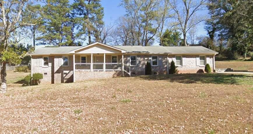 3 bedroom, 2 bathroom, 1,896 sq ft single family residence for sale at 1700 Pine Circle, Lawrenceville, GA 30044