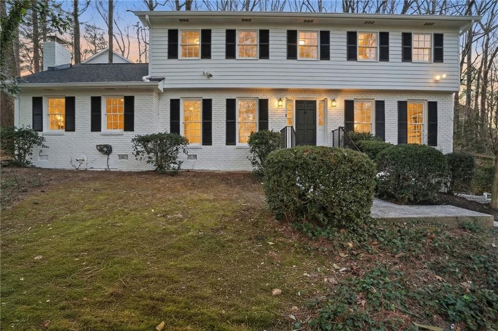 4040 Candler Lake West, Atlanta, GA 30319 — most recent listing photo