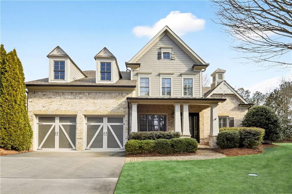 4 bedroom, 4 bathroom, 4,552 sq ft single family residence sold at 10855 Carrissa Trail, Alpharetta, GA 30022