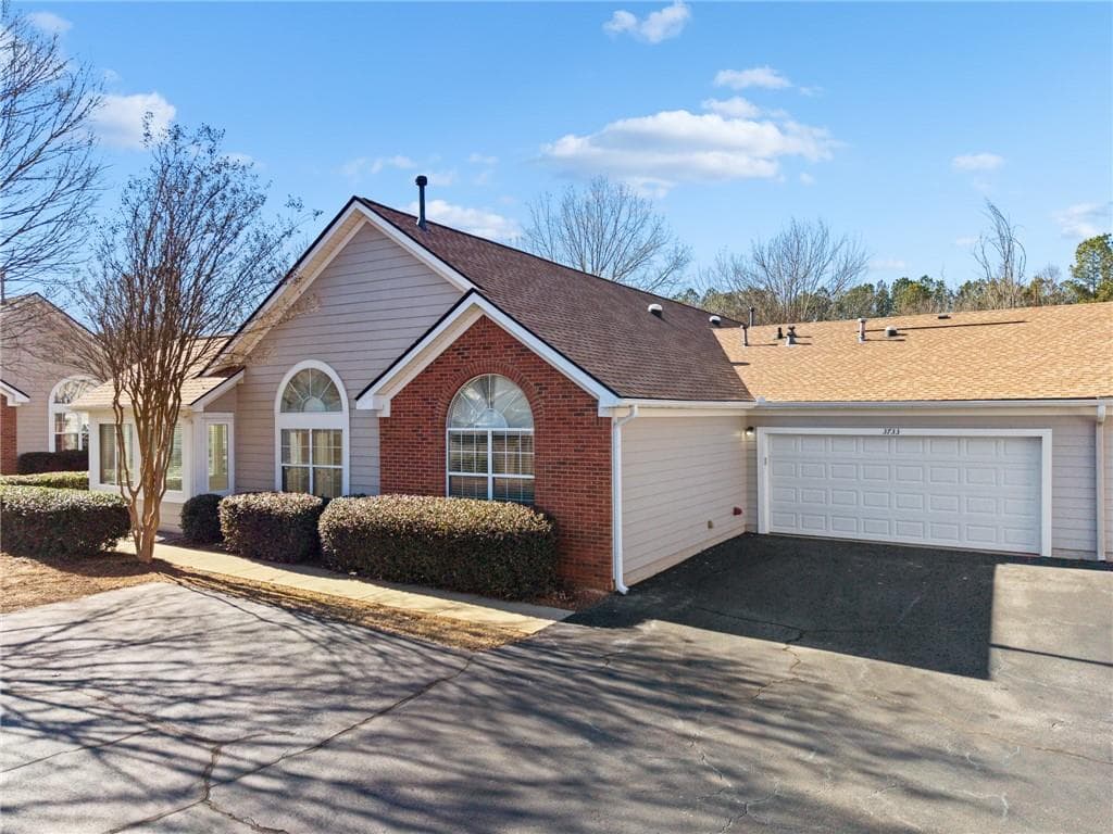 3733 Vineyards Lake Circle 24, Kennesaw, GA 30144 — most recent listing photo