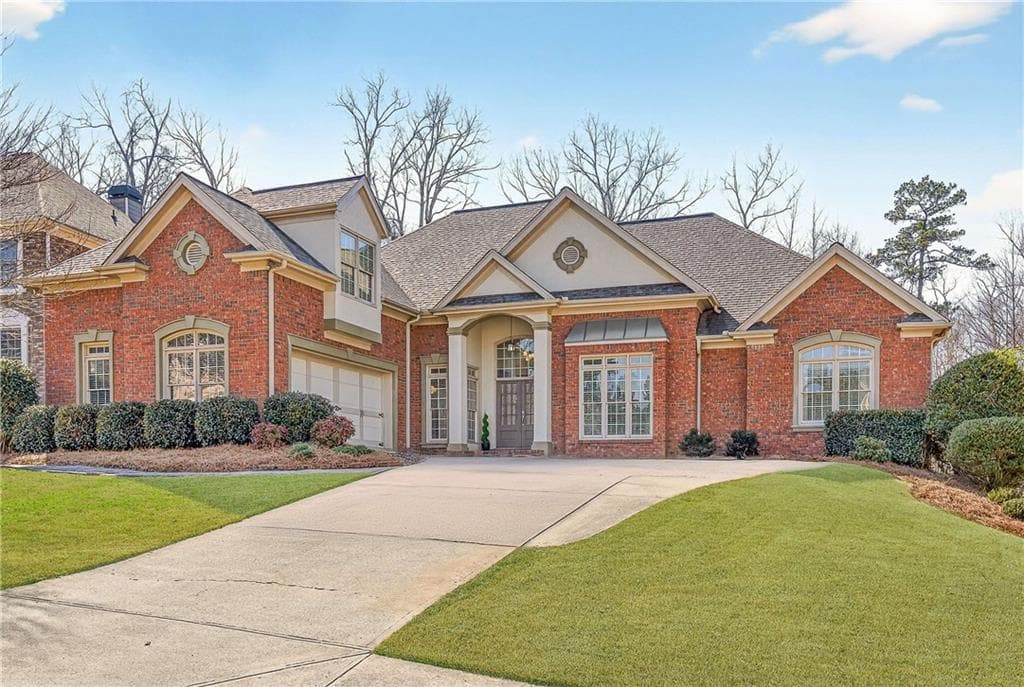 2815 Ivy Brook Lane, Buford, GA 30519 — most recent listing photo