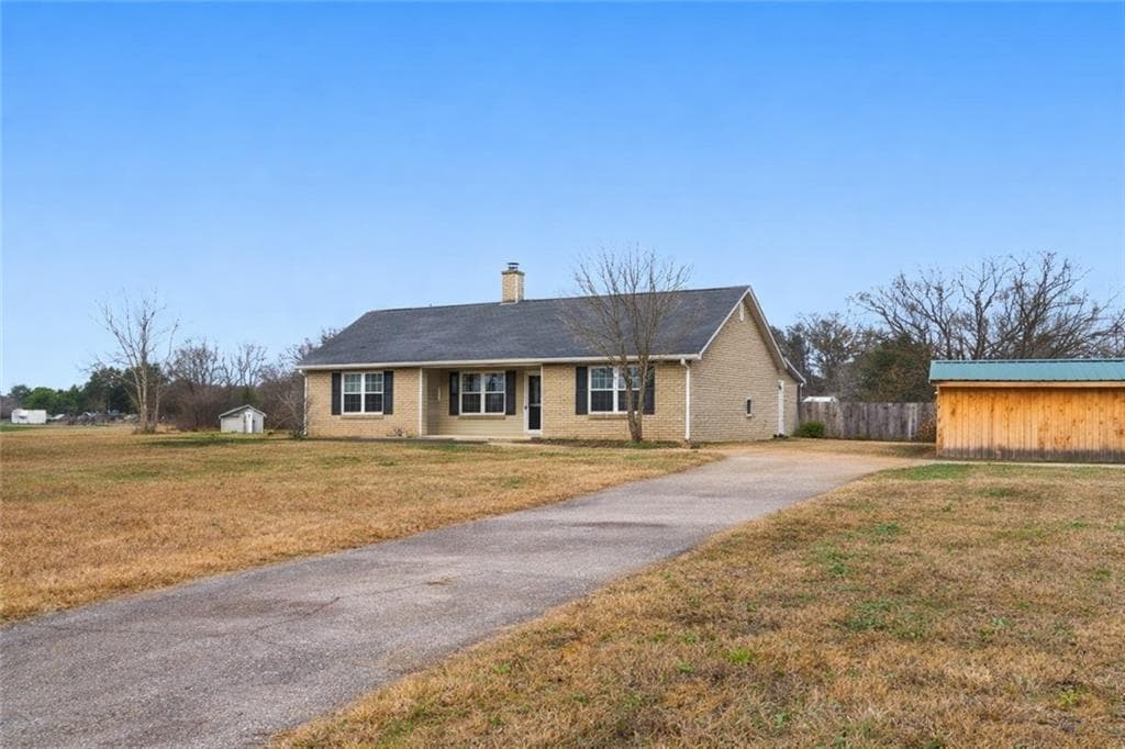 943 Colvin Drive, Locust Grove, GA 30248 — most recent listing photo