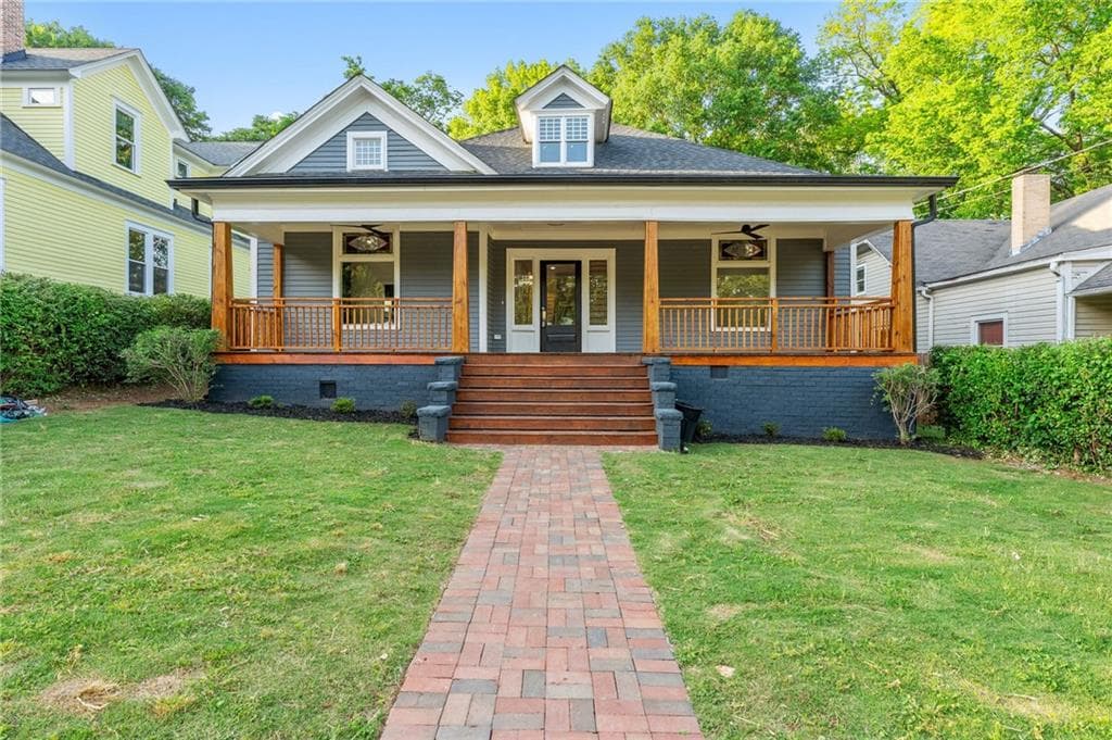 3 bedroom, 3 bathroom, 2,440 sq ft single family residence sold at 378 Grant Park Place, Atlanta, GA 30315