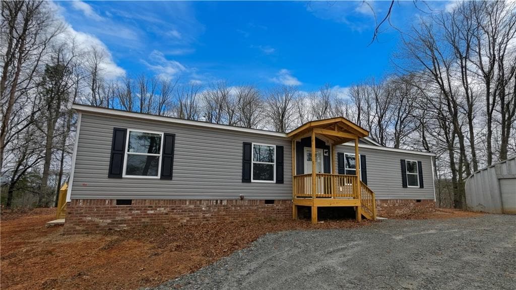 3 bedroom, 2 bathroom, 1,493 sq ft single family residence for sale at 859 Mountain Ridge Drive, Dahlonega, GA 30533