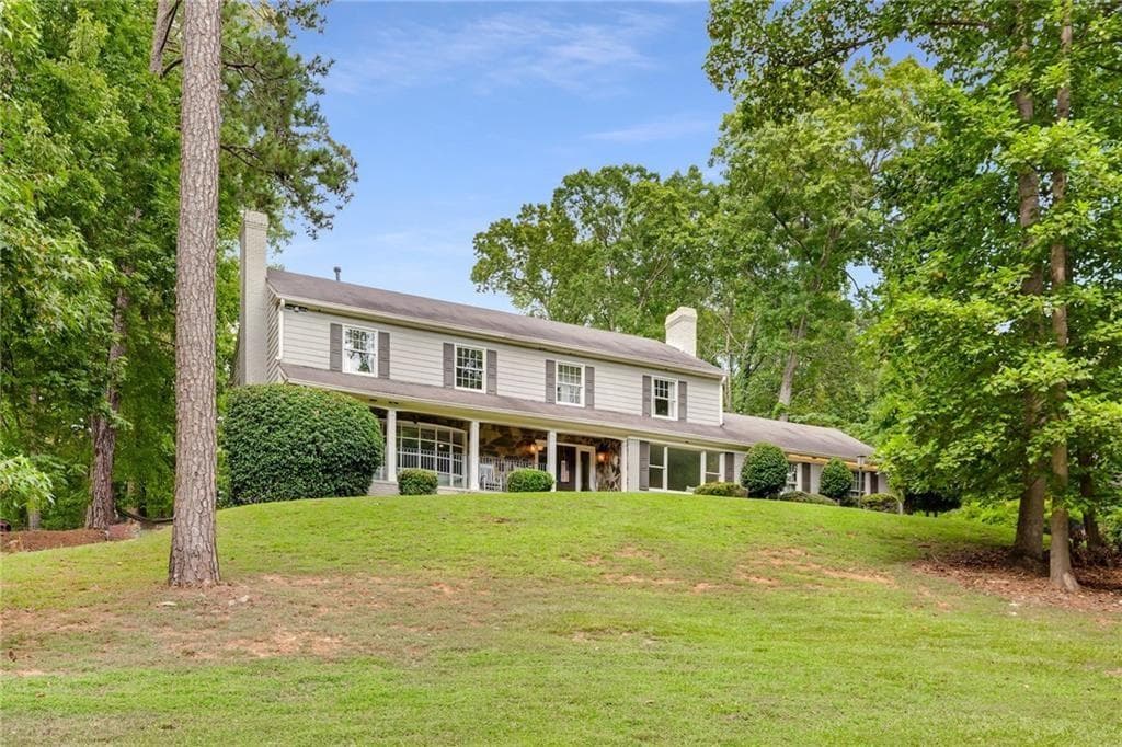 4 bedroom, 4 bathroom, 4,400 sq ft single family residence for sale at 2660 Spalding Drive, Atlanta, GA 30350