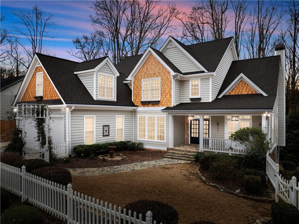 6 bedroom, 5 bathroom, 4,100 sq ft single family residence under contract at 1180 Springdale Road, Gainesville, GA 30501