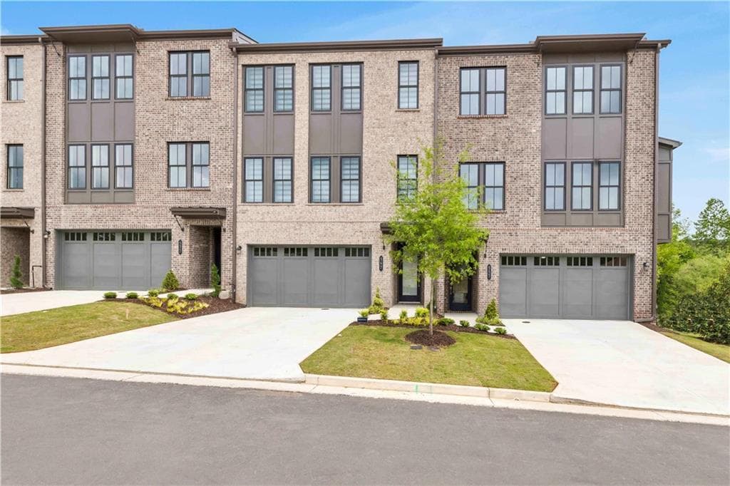 4 bedroom, 4 bathroom, 3,054 sq ft townhouse sold at 3625 Belle Field Crossing, Suwanee, GA 30024