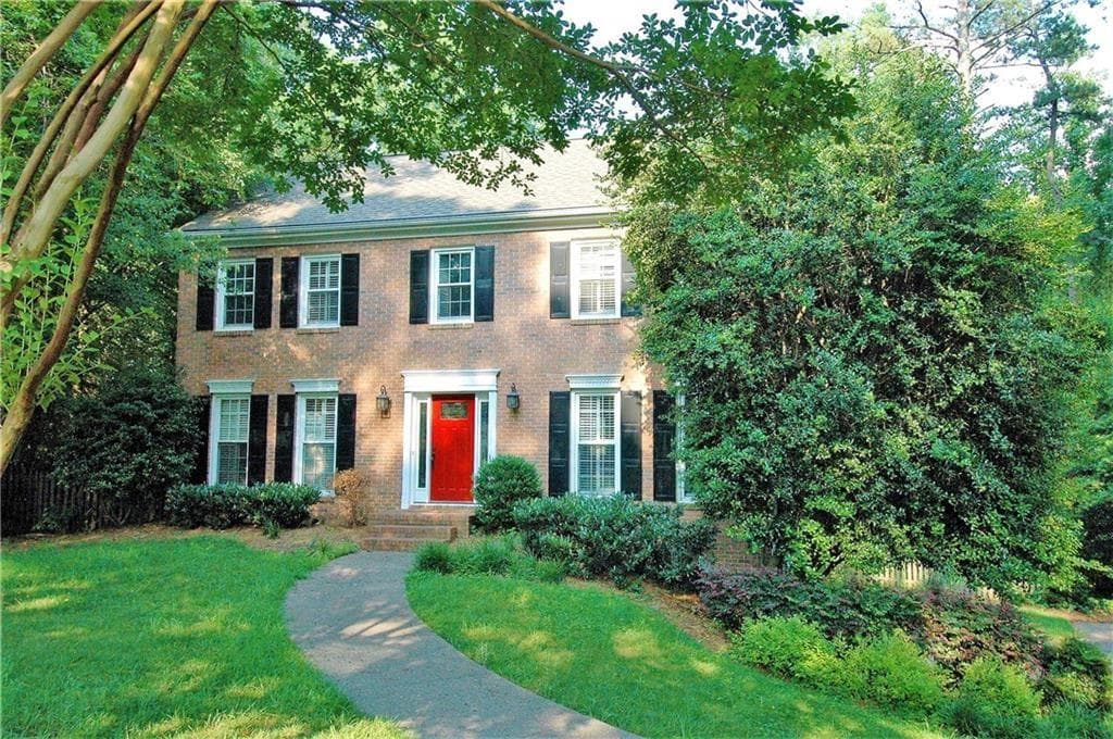 4 bedroom, 3 bathroom, 3,054 sq ft single family residence sold at 4384 Ivywood Drive, Marietta, GA 30062