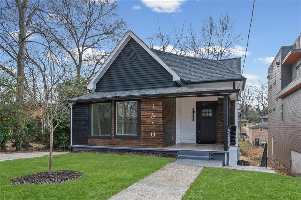 5 bedroom, 4 bathroom, 2,616 sq ft single family residence sold at 1510 Mims Street, Atlanta, GA 30314