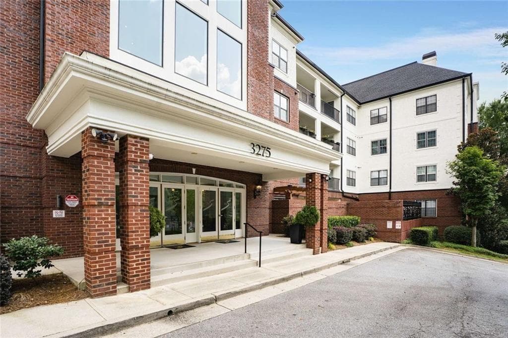 3275 Lenox Road #302, Atlanta, GA 30324 — most recent listing photo