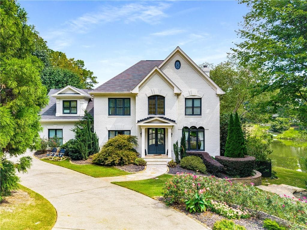 108 Chickering Parkway, Roswell, GA 30075 — most recent listing photo