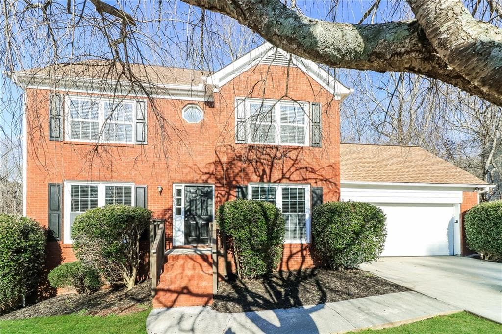 4 bedroom, 3 bathroom, 3,452 sq ft single family residence sold at 1985 Tyler Trace, Lawrenceville, GA 30043