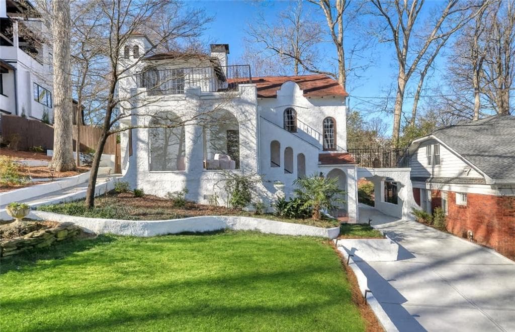 4 bedroom, 3 bathroom, 2,653 sq ft single family residence sold at 1031 Reeder Circle, Atlanta, GA 30306