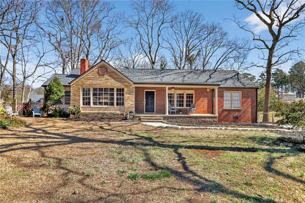 3 bedroom, 2 bathroom, 2,416 sq ft single family residence sold at 1072 Bouldercrest Drive, Atlanta, GA 30316