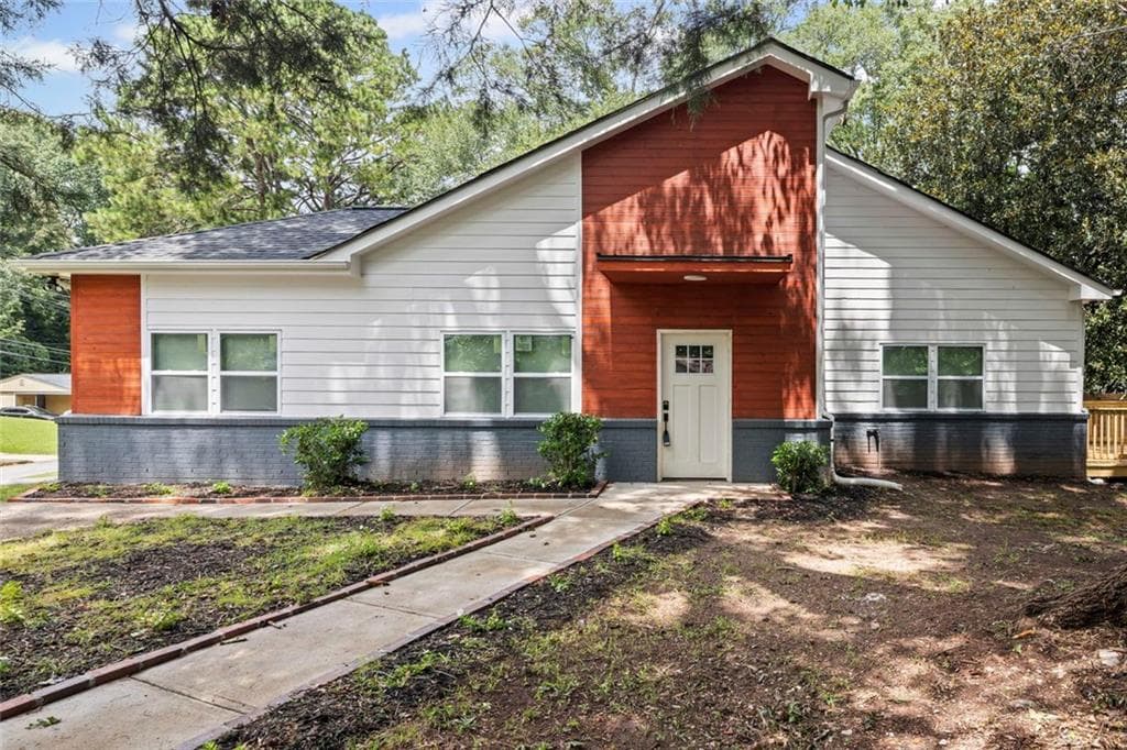 2187 Baywood Drive, Atlanta, GA 30315 — most recent listing photo