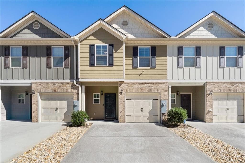 1206 Creel Lane, Atlanta, GA 30349 — most recent listing photo