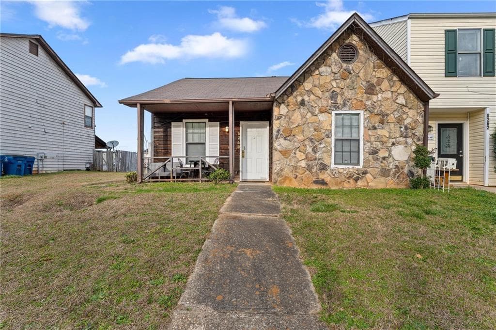 8260 Canyon Forge Drive, Riverdale, GA 30274 — most recent listing photo