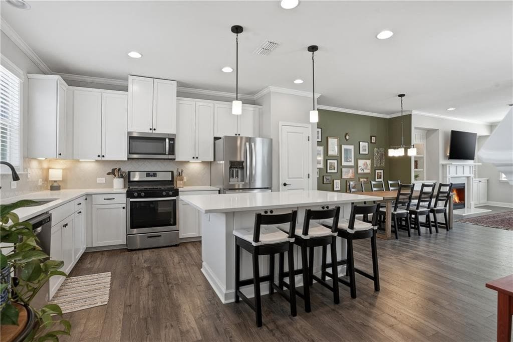 3 bedroom, 4 bathroom, 1,992 sq ft townhouse sold at 1614 Falcon Crest Way, Decatur, GA 30032