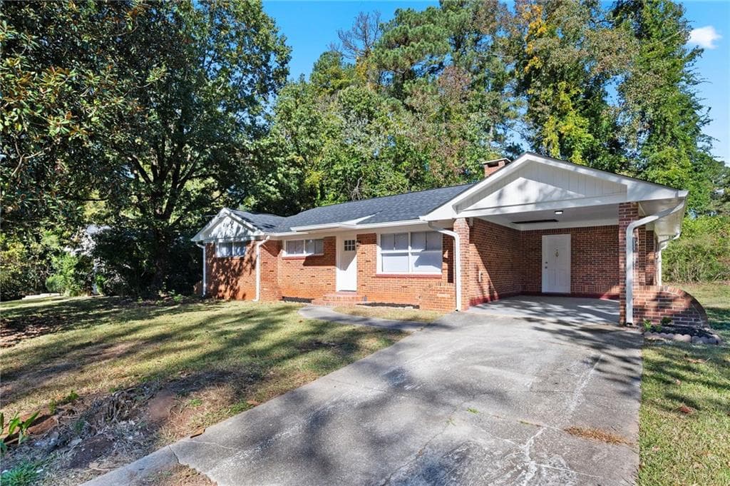 3 bedroom, 2 bathroom, 1,580 sq ft single family residence sold at 3464 Spring Circle, Decatur, GA 30032