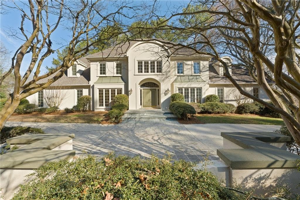 7 bedroom, 6 bathroom, 5,913 sq ft single family residence sold at 2946 Cravey Trail, Atlanta, GA 30345