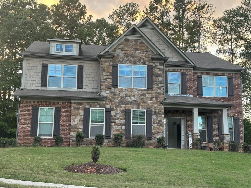 5 bedroom, 4 bathroom, 3,814 sq ft single family residence sold at 2304 Northglenn Court, Conyers, GA 30013