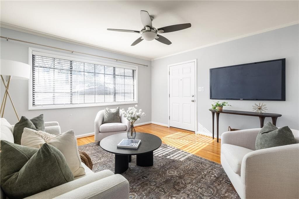 1 bedroom, 1 bathroom, 840 sq ft condominium sold at 410 Candler Park Drive C8, Atlanta, GA 30307