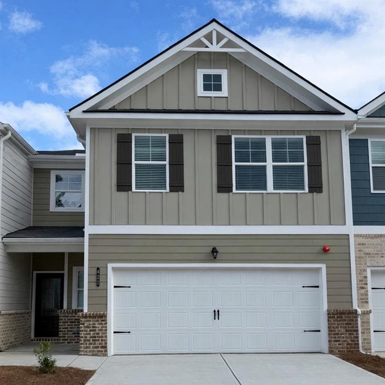 422 Lanier Circle, Woodstock, GA 30189 — most recent listing photo