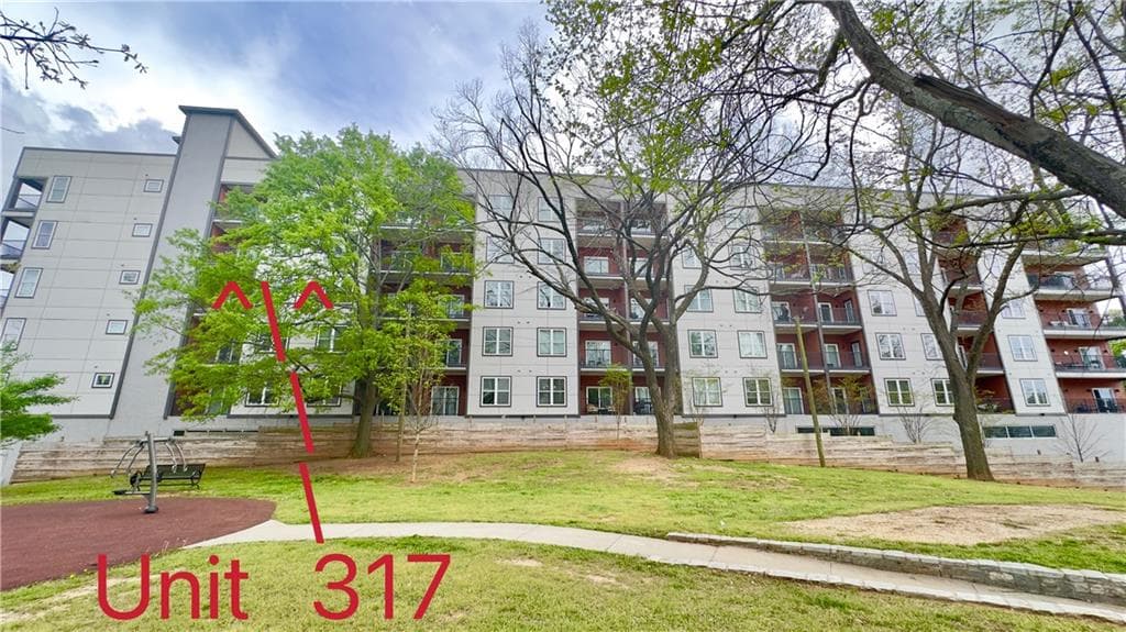1 bedroom, 1 bathroom, 657 sq ft condominium sold at 525 Parkway Drive 317, Atlanta, GA 30308
