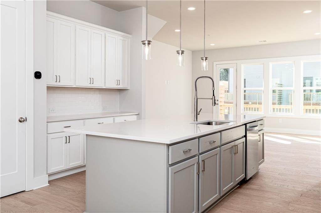 2304 Mockernut Trail 143, Smyrna, GA 30080 — most recent listing photo