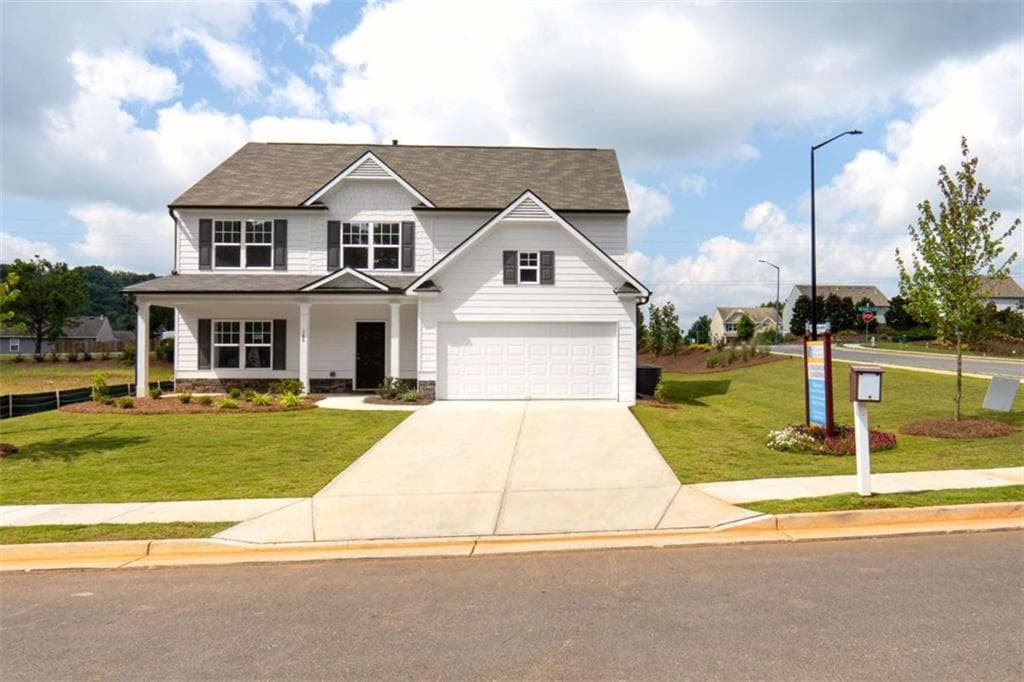 4 bedroom, 3 bathroom, 24,571 sq ft single family residence sold at 186 River Run Drive, Dallas, GA 30132