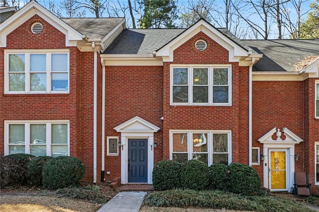 2 bedroom, 3 bathroom, 2,040 sq ft townhouse sold at 7950 Colquitt Road B3, Atlanta, GA 30350
