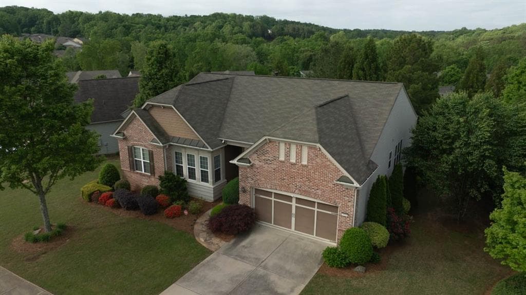 4 bedroom, 4 bathroom, 4,229 sq ft single family residence sold at 6614 Covered Bridge Way, Braselton, GA 30548