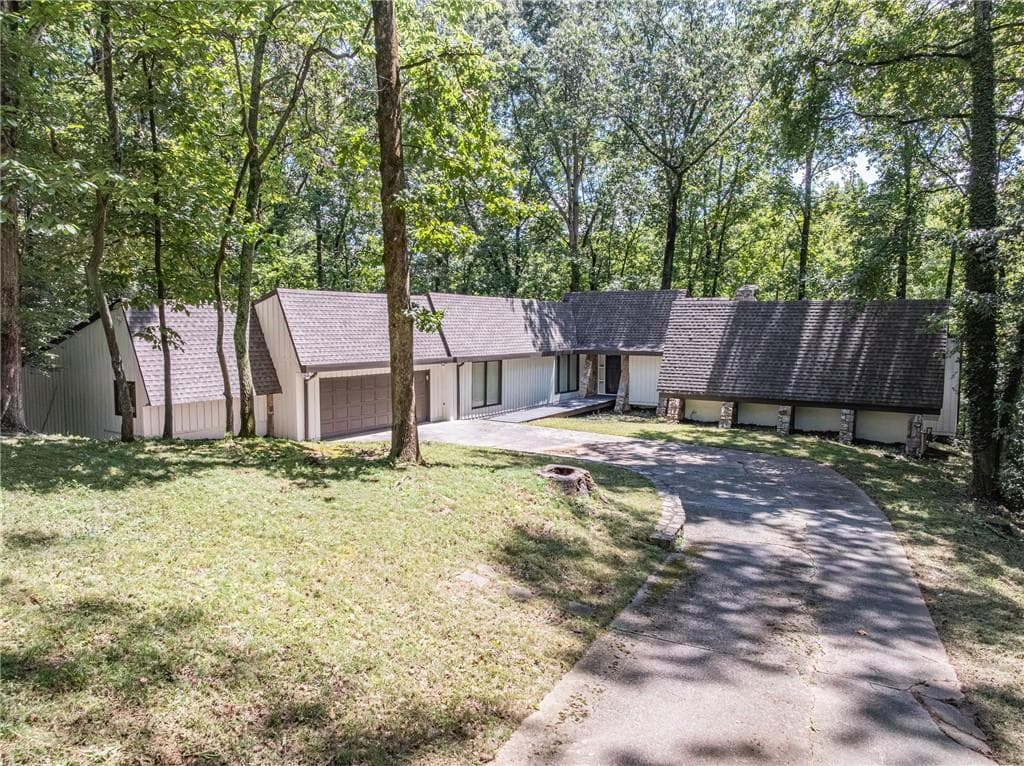 4022 Wesley Chapel Road, Marietta, GA 30062 — most recent listing photo