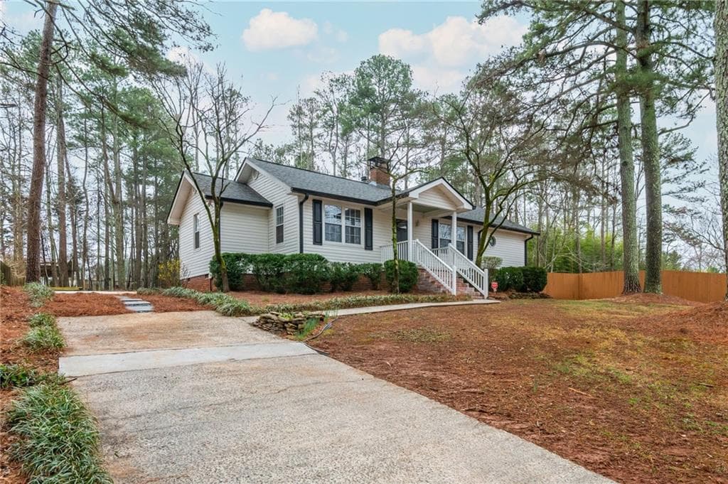 3 bedroom, 2 bathroom, 1,676 sq ft single family residence sold at 301 Midway Road, Marietta, GA 30064