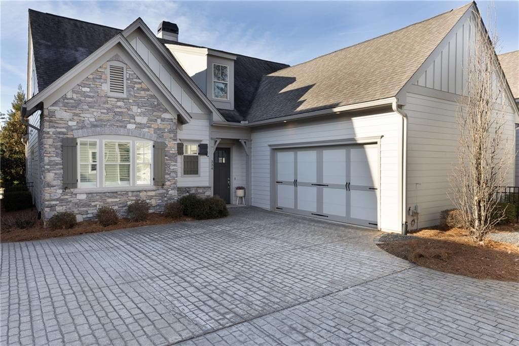 4 bedroom, 3 bathroom, 3,086 sq ft single family residence sold at 334 Little Pine Lane, Woodstock, GA 30188