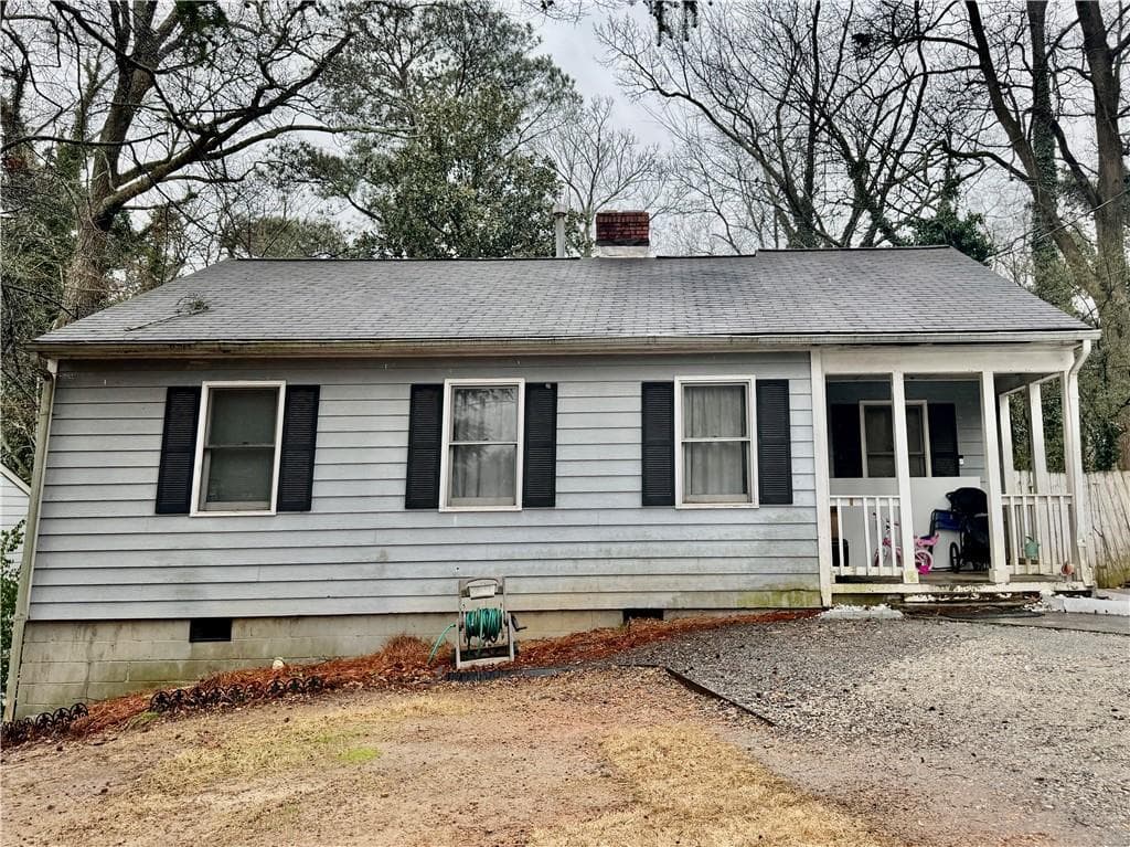 3 bedroom, 1 bathroom, 938 sq ft single family residence sold at 100 West Dixie, Marietta, GA 30008