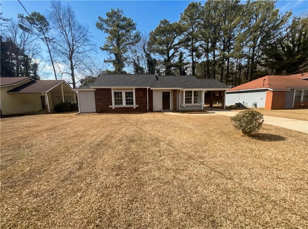 3 bedroom, 2 bathroom, 1,125 sq ft single family residence sold at 673 Utoy Circle, Atlanta, GA 30331