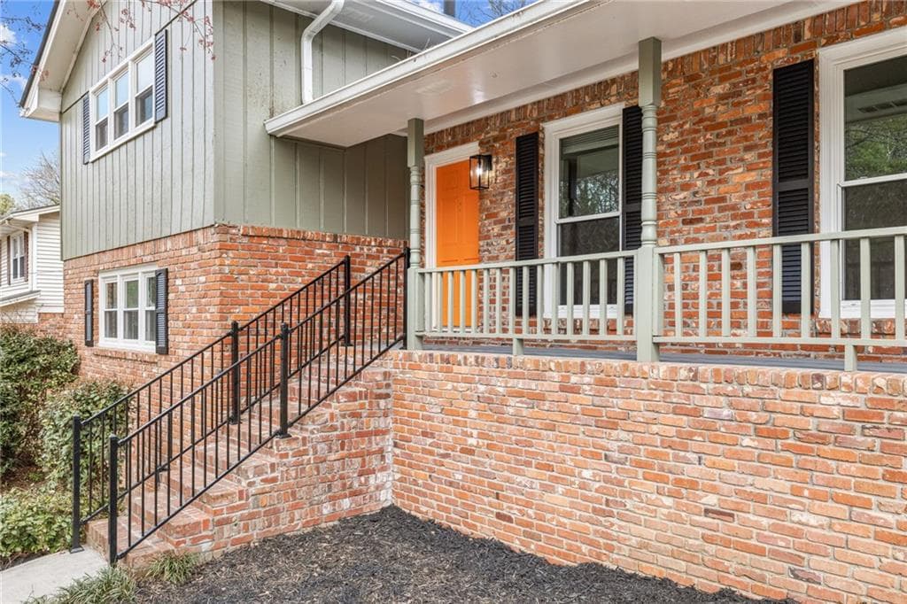 1264 Seven Springs Circle, Marietta, GA 30068 — most recent listing photo