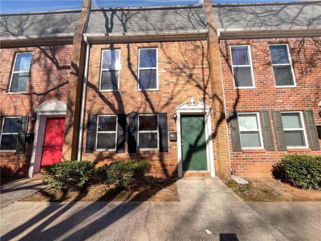 165 N River Drive G, Atlanta, GA 30350 — most recent listing photo