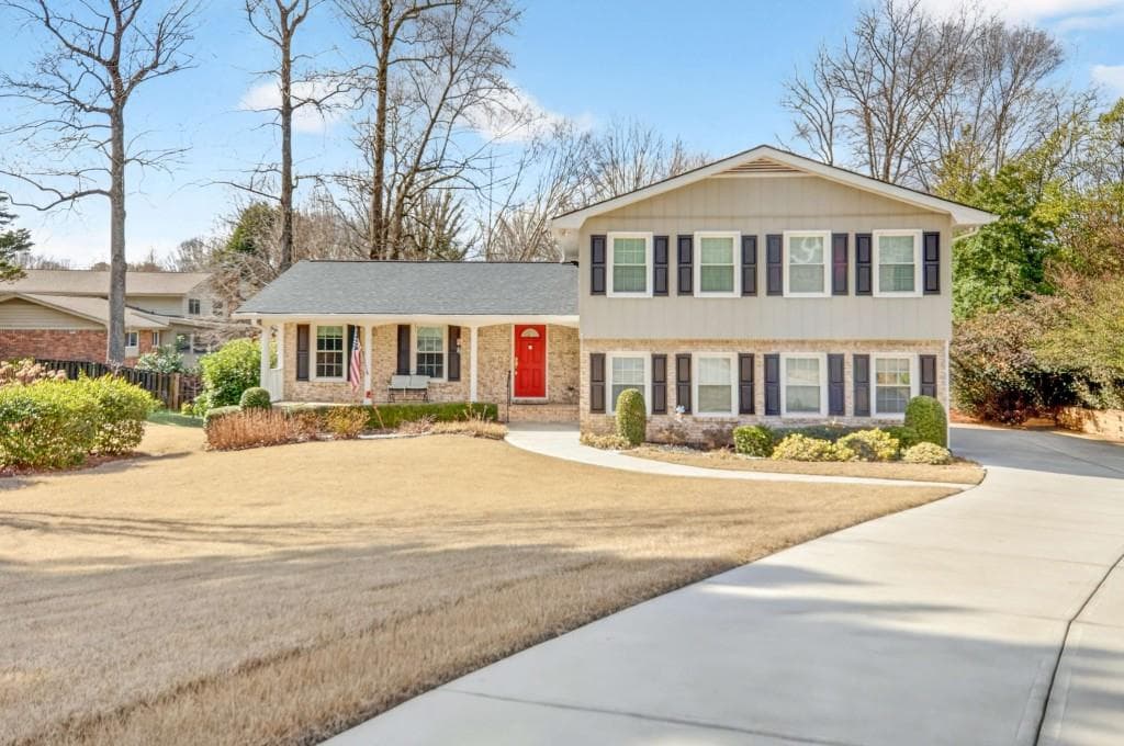 4 bedroom, 3 bathroom, 2,456 sq ft single family residence sold at 5370 Grenoble Court, Dunwoody, GA 30360