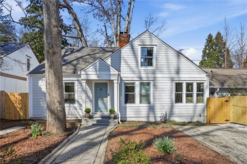 3 bedroom, 2 bathroom, 2,316 sq ft single family residence sold at 1452 North Avenue, Atlanta, GA 30307