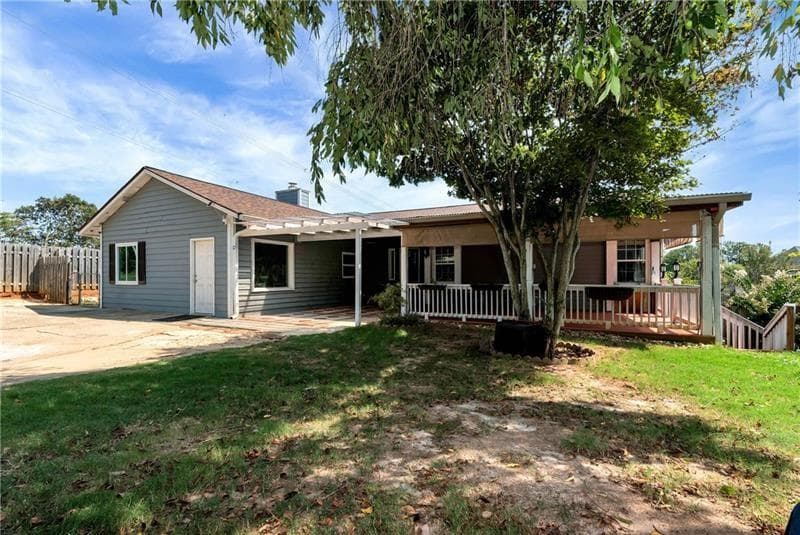 4 bedroom, 3 bathroom, 2,244 sq ft single family residence sold at 1702 JOHNSTON Trail, Kennesaw, GA 30152