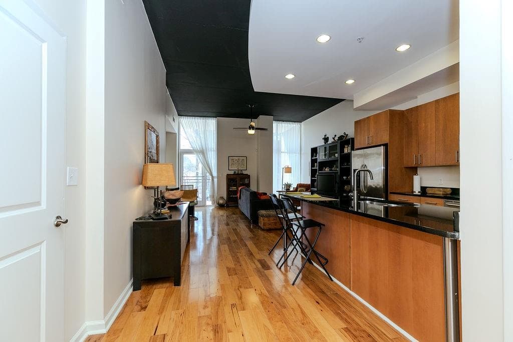 2 bedroom, 2 bathroom, 1,110 sq ft condominium sold at 3400 Malone Drive 105, Atlanta, GA 30341